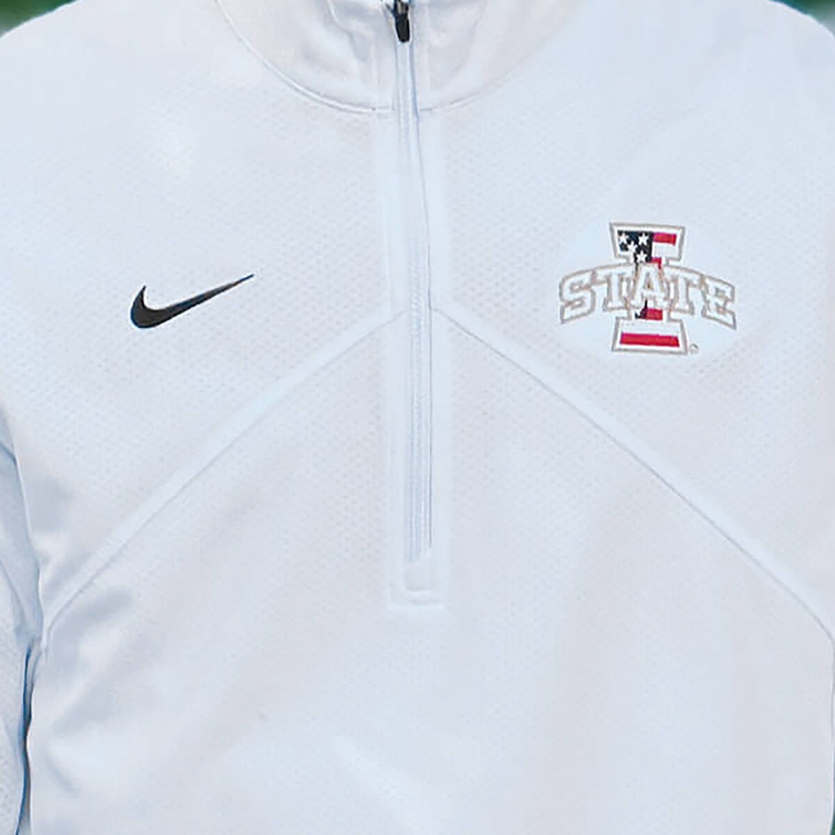 Nike Patriotic I-State White Quarter Zip design close up